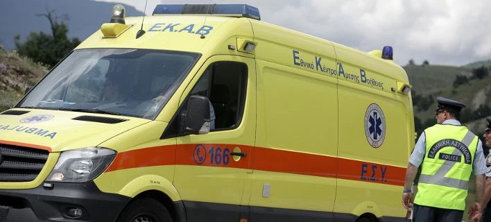 Πάτρα: Αυτοκίνητο έπεσε σε ποτάμι -Προσπάθειες να απεγκλωβιστεί ο οδηγός